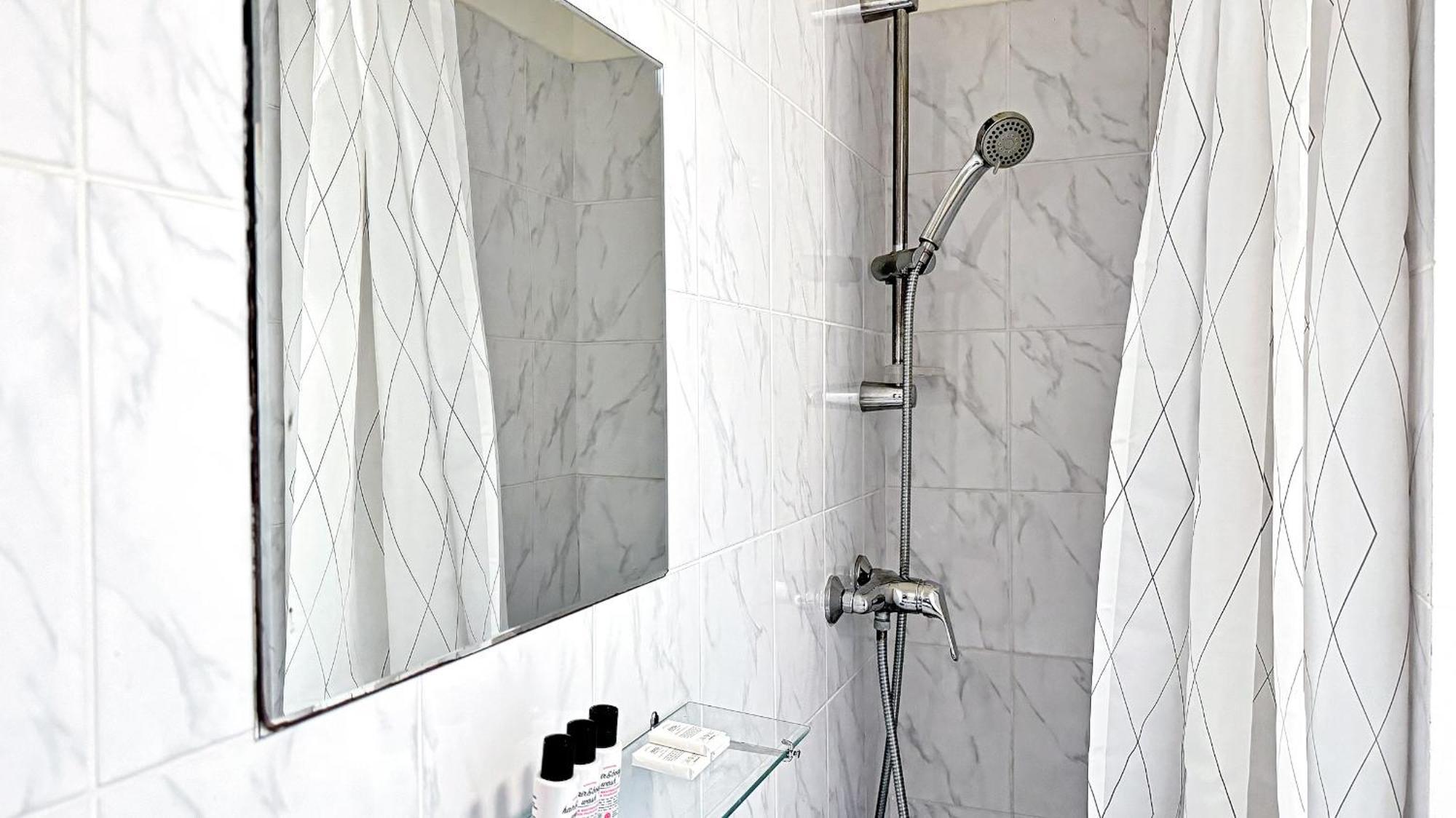 Suite Cinnabar Oullins Exterior foto